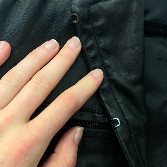 Leather Jacket - Picture 4 of 8